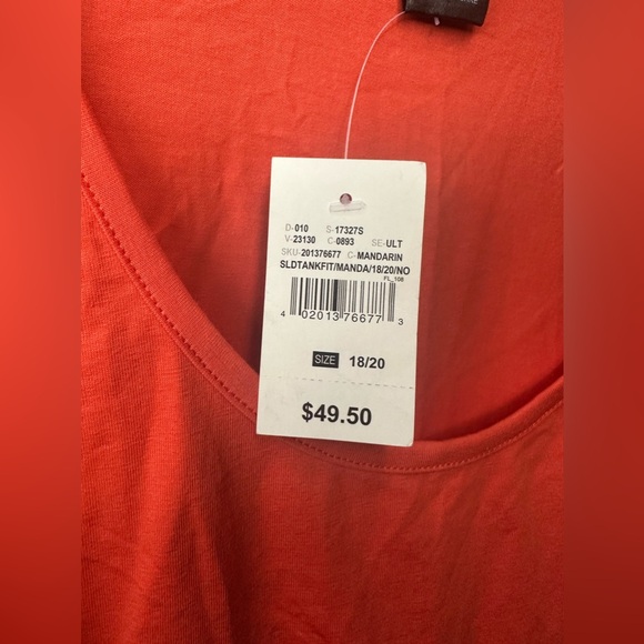 Dress - Picture 4 of 4